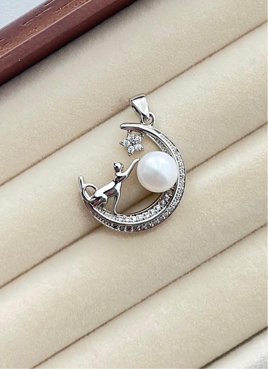 Kitty Pendant